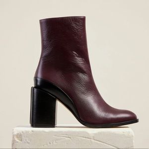 DEAR FRANCES Spirit Boot sz 9